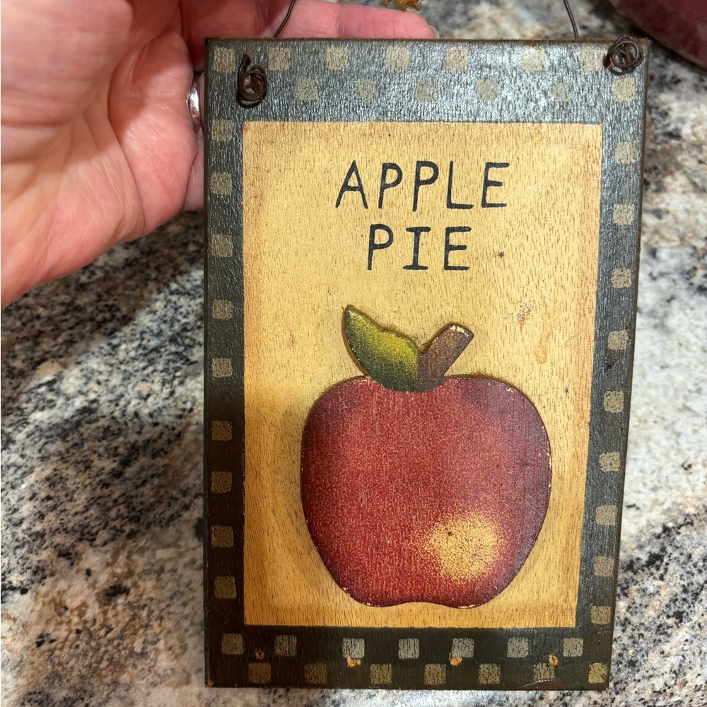 Vintage 80's Apple Pie Wood Wall Hanging - Red Apple Grandma core
